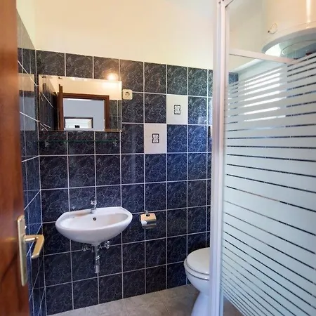 In With Sea View, Balcony, Air Conditioning, Wi-fi Апартаменты *