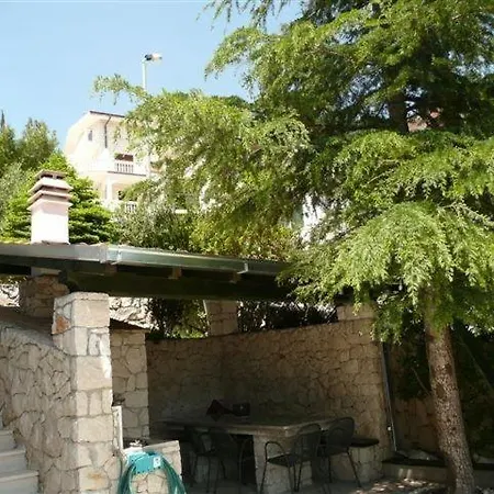 In With Sea View, Balcony, Air Conditioning, Wi-fi Apartment Duce