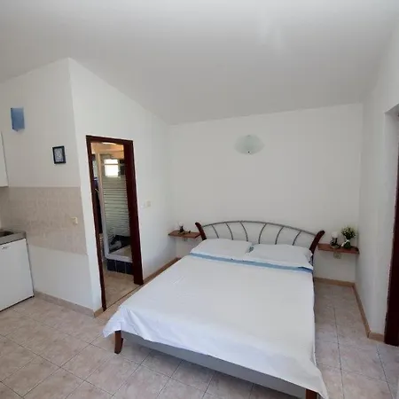 In With Sea View, Balcony, Air Conditioning, Wi-fi Apartment